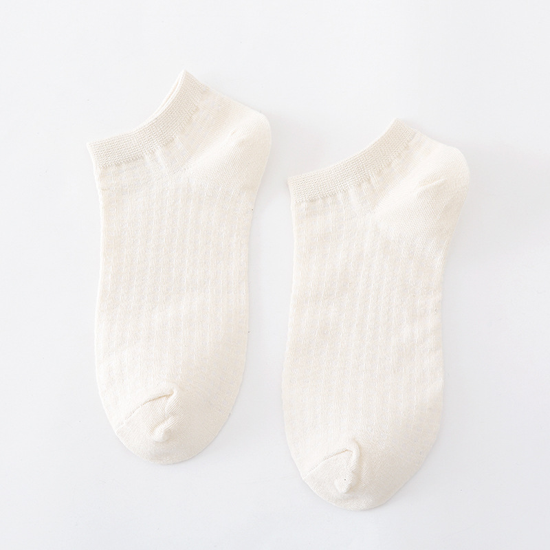 Spring And Summer Breathable Mesh Socks Female Short Paragraph Ms. Small Fresh Cotton Socks Boat Socks Wholesale